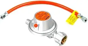 GOK Gasregler Caravan Fahrzeugregler 50 mbar 1,5 Kg/h mit Schlauch 8 mm