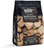 Weber Hickoryholz Chunks (1,5kg Packung) - zum Räuchern von Geflügel, Schwein, Wild & Rind, intensives, leicht süßes Aroma, 100% natürliches Holz (17619)