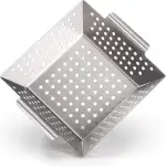 Blumtal Grillschale aus 100% Edelstahl - perfekt für Grillgemüse, Grillkorb geeignet für alle Grillarten, Grillzubehör, Spülmaschinengeeignet, 21 x 21 x 6 cm (Medium)
